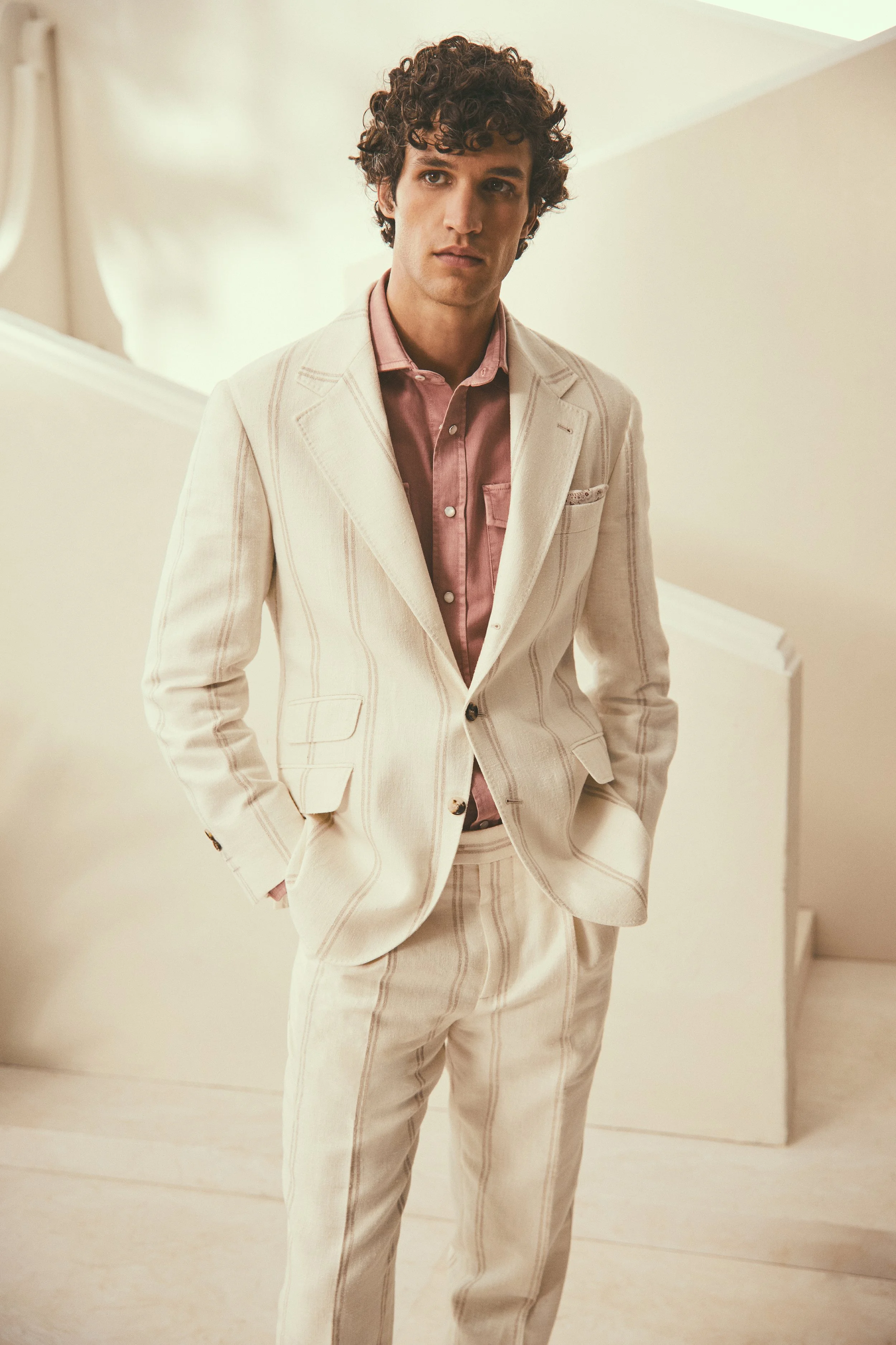 BRUNELLO CUCINELLI テーラードジャケット Sサイズ ベージュ BRUNELLO CUCINELLI UNCONSTRUCTED CORDUROY BLAZER BEIGE – Jurgen